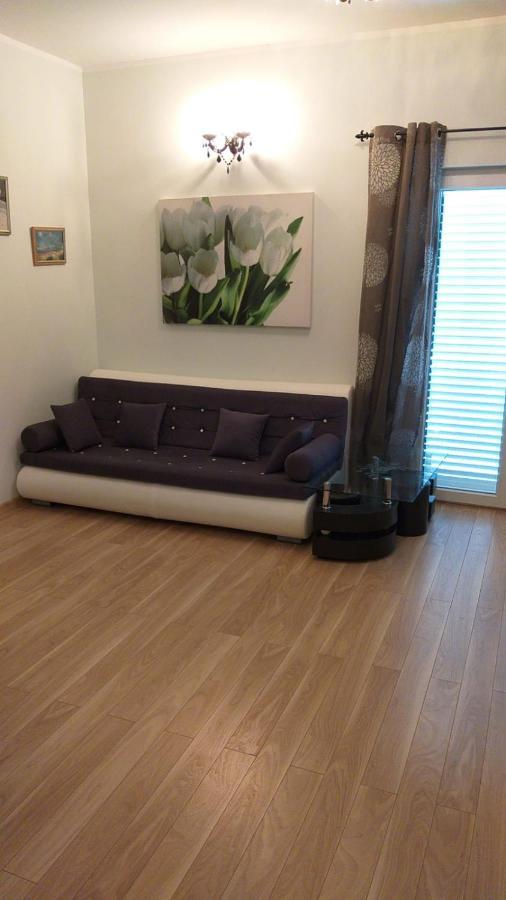 Villa, Pool And Relax For 12 Persons Kuti Εξωτερικό φωτογραφία